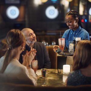 Serveringspersonal Corner