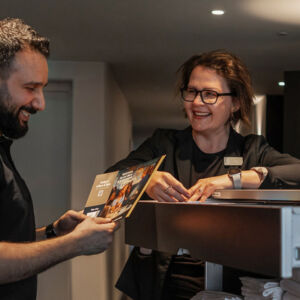 Medarbetare och ledare på Svenska Mässan Gothia Towers.