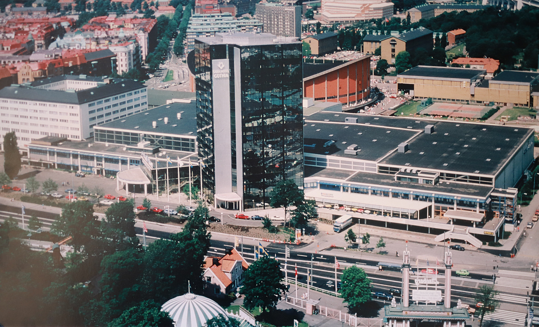 Historisk bild från svenska mässan